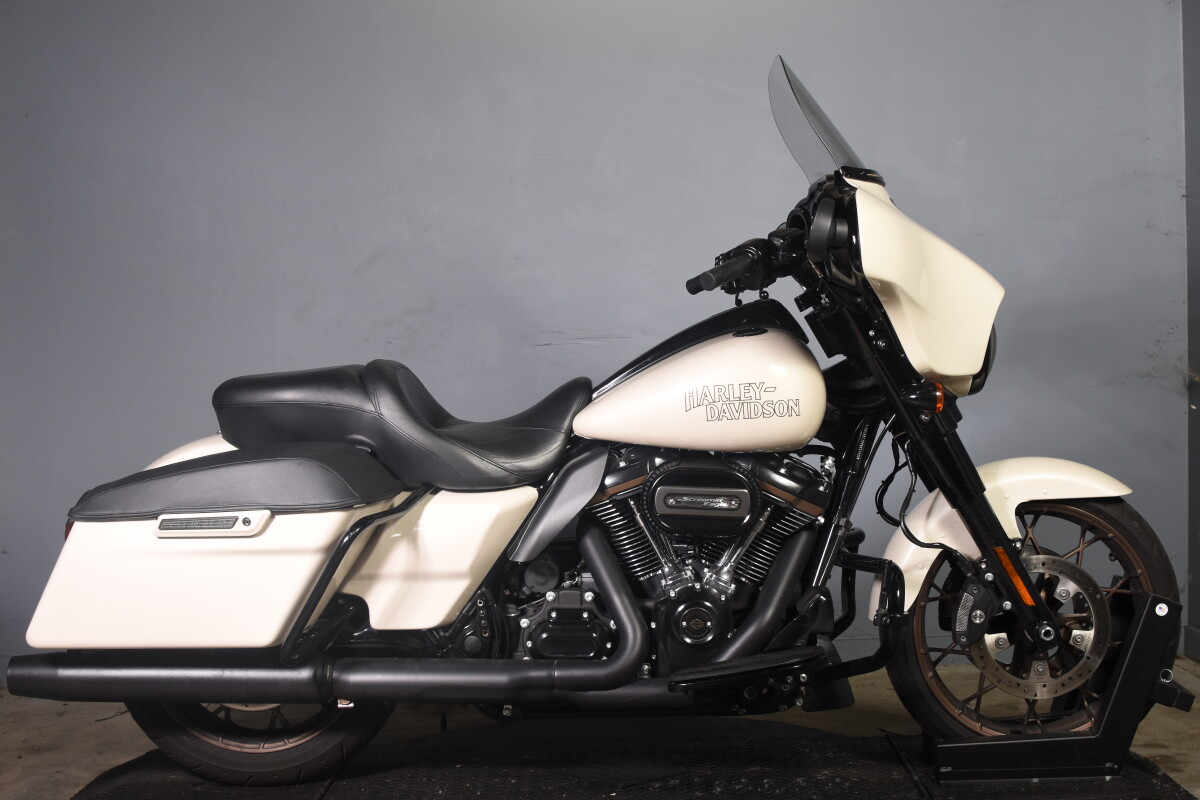 2023 Harley-Davidson Street Glide ST FLHXST