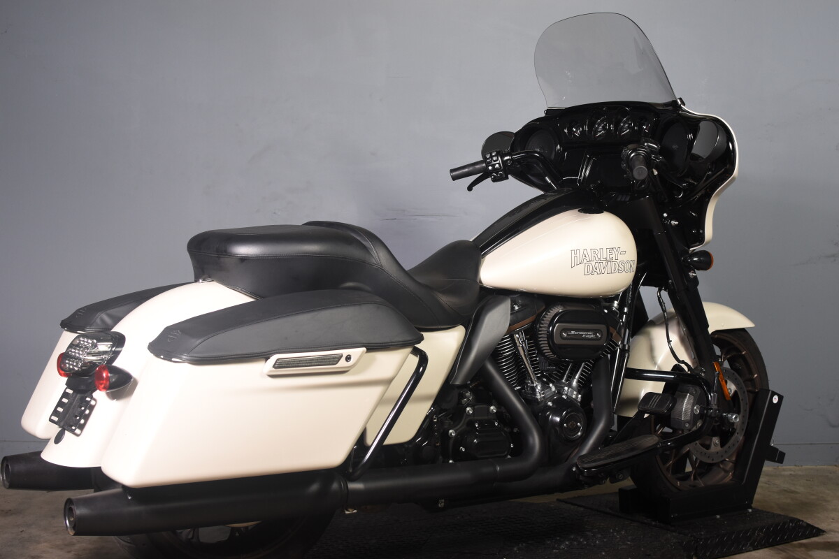 2023 Harley-Davidson Street Glide ST FLHXST - Photo 10