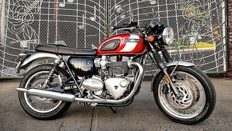 2025 TRIUMPH BONNEVILLE T120 ELVIS PRESLEY LIMITIED EDITION #294 - Carnival Red