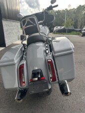 2024 Harley-Davidson<sup>®</sup> Road Glide™ thumb 0