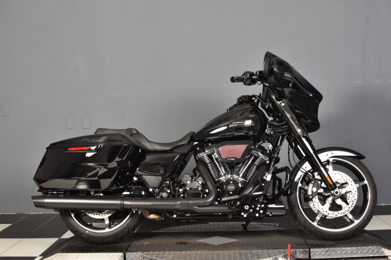 Dealer-accessorized Harley | Mesa, AZ | Desert Wind Harley-Davidson®