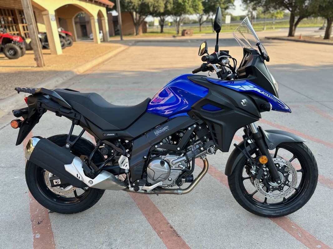 2023 Suzuki V-Strom 650XT Adventure