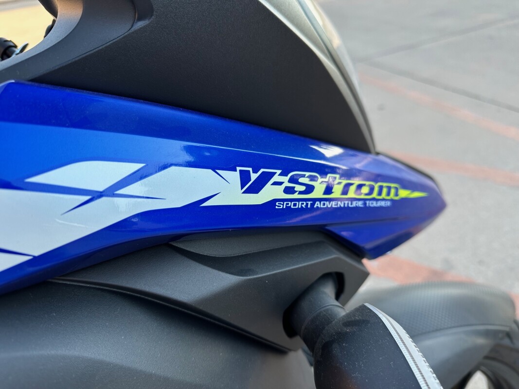 2023 Suzuki V-Strom 650XT Adventure - Photo 8
