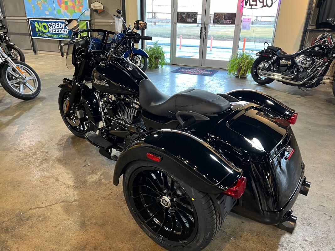 FLRT 2024 Freewheeler - Photo 5