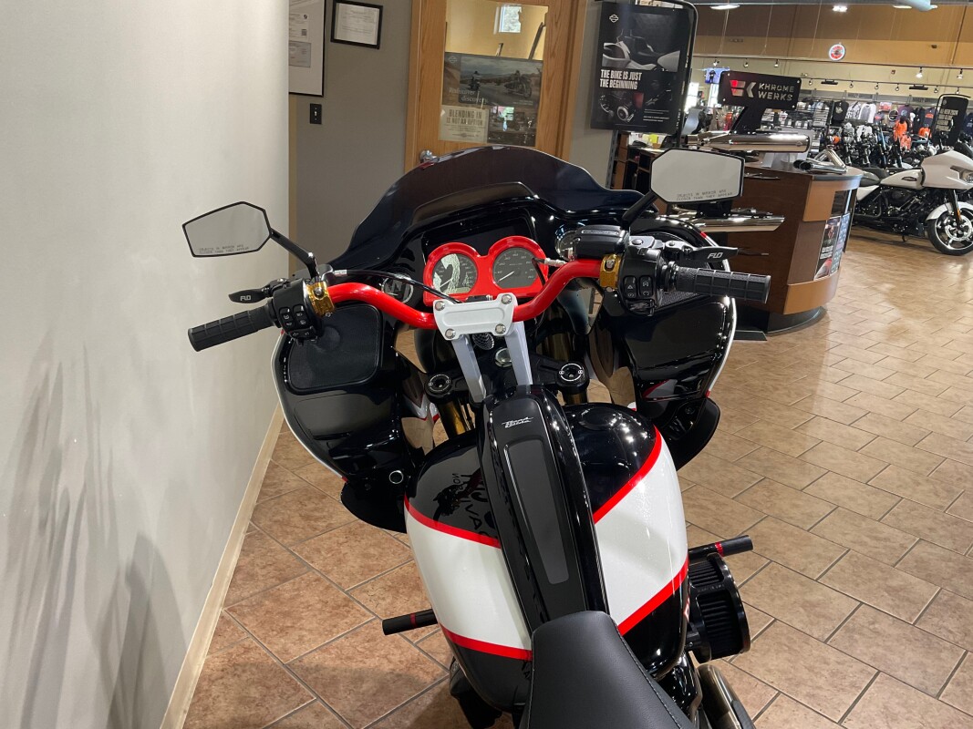 2023 Harley-Davidson Road Glide FLTRXST - Photo 6