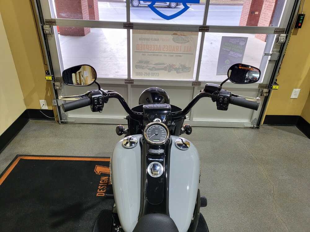 2024 Harley-Davidson Freewheeler Billiard Gray - Photo 4