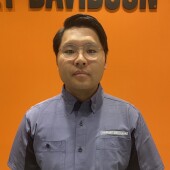 秦　航大