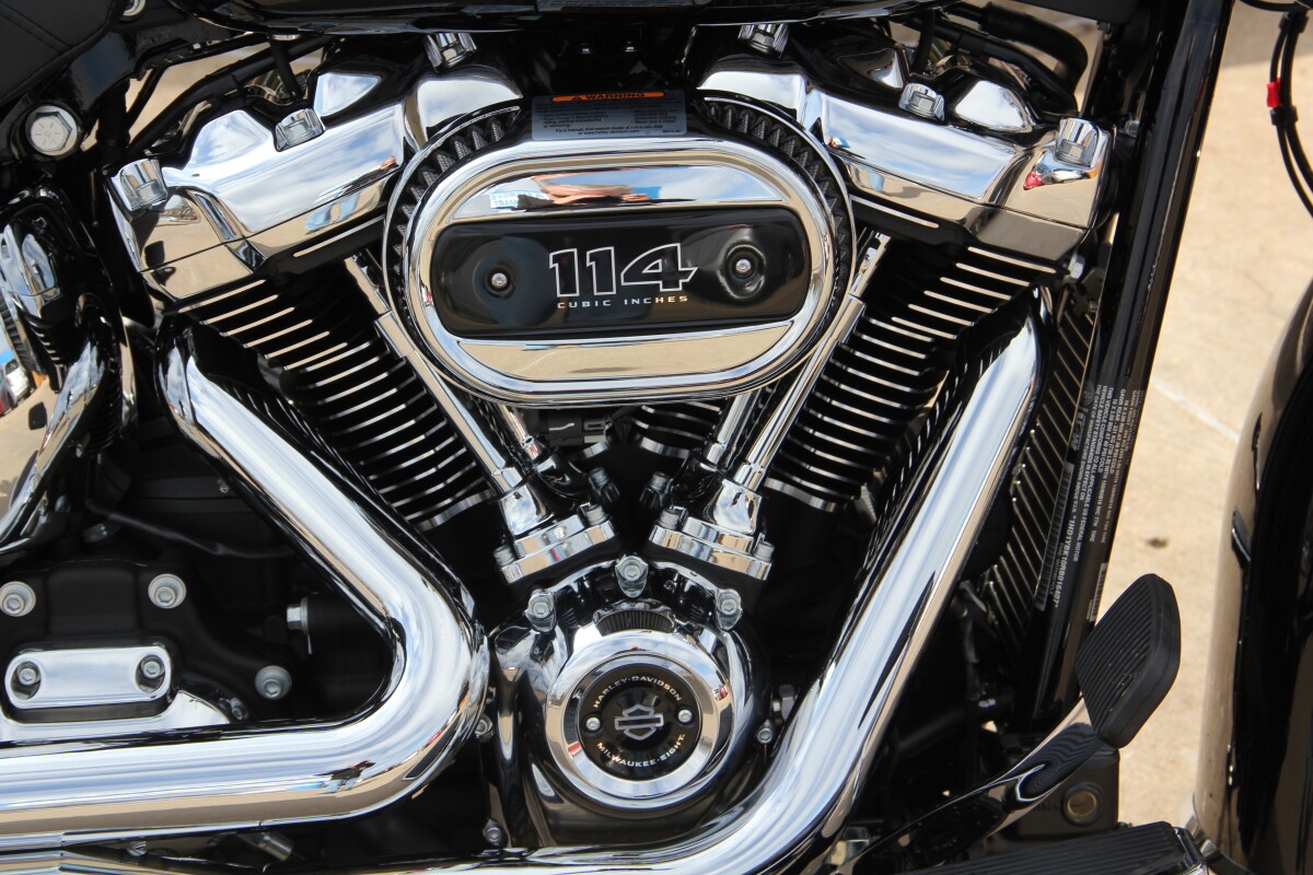 2024 Harley-Davidson Heritage Classic Vivid Black - Photo 10