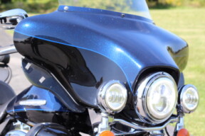 FLHTK 2012 Electra Glide<sup>®</sup> Ultra Limited thumb 3
