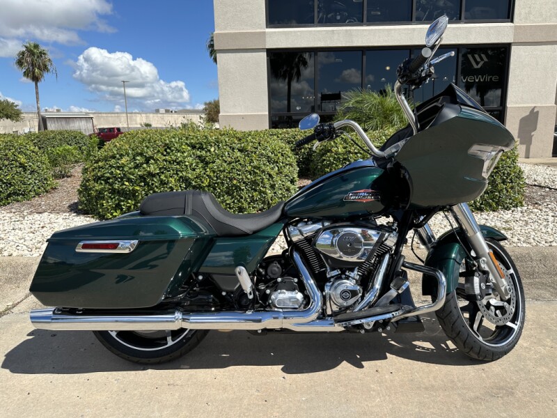 FLTRX 2024 Road Glide™