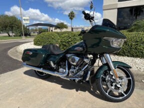 FLTRX 2024 Road Glide™ thumb 2