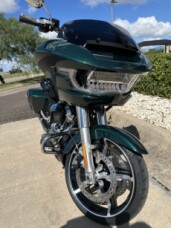 FLTRX 2024 Road Glide™ thumb 1