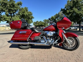 FLTRU 2013 Road Glide<sup>®</sup> Ultra thumb 3