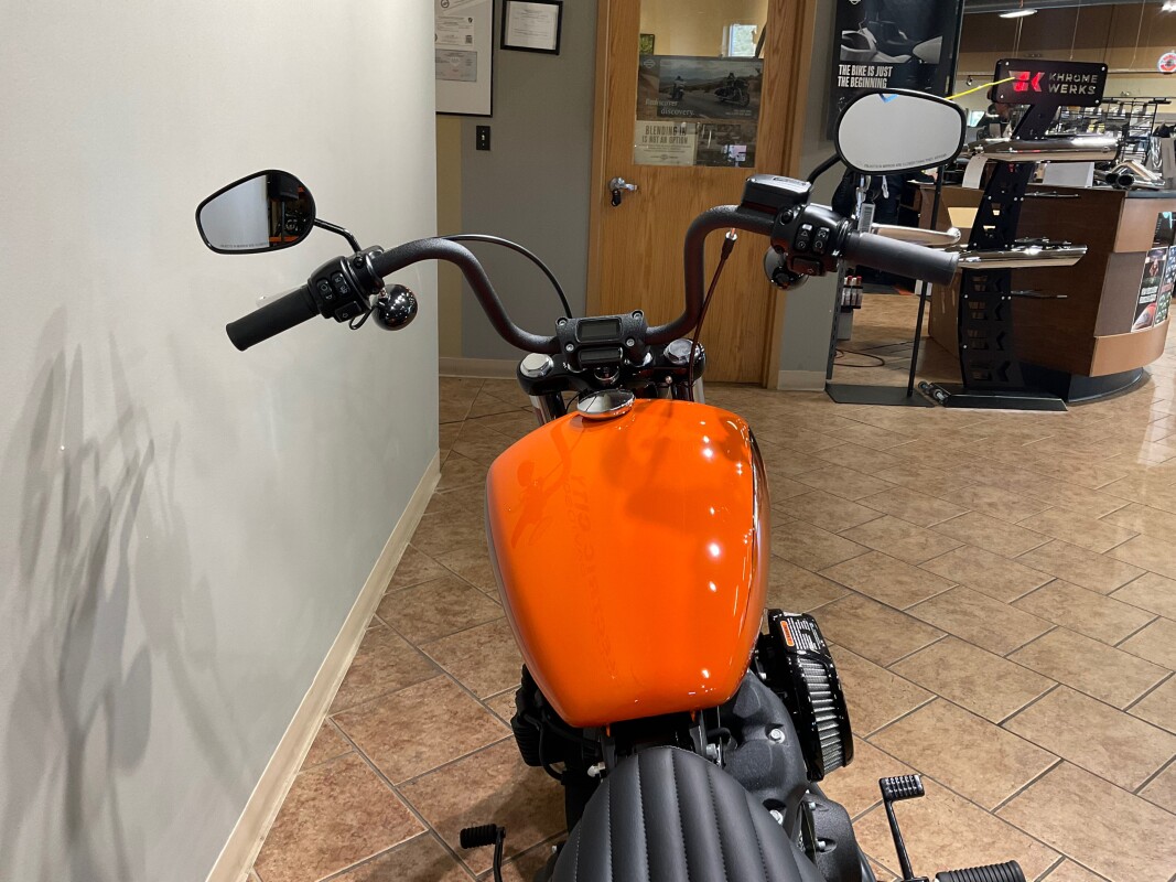 2024 Harley-Davidson Street Bob 114 Baja Orange FXBBS - Photo 6