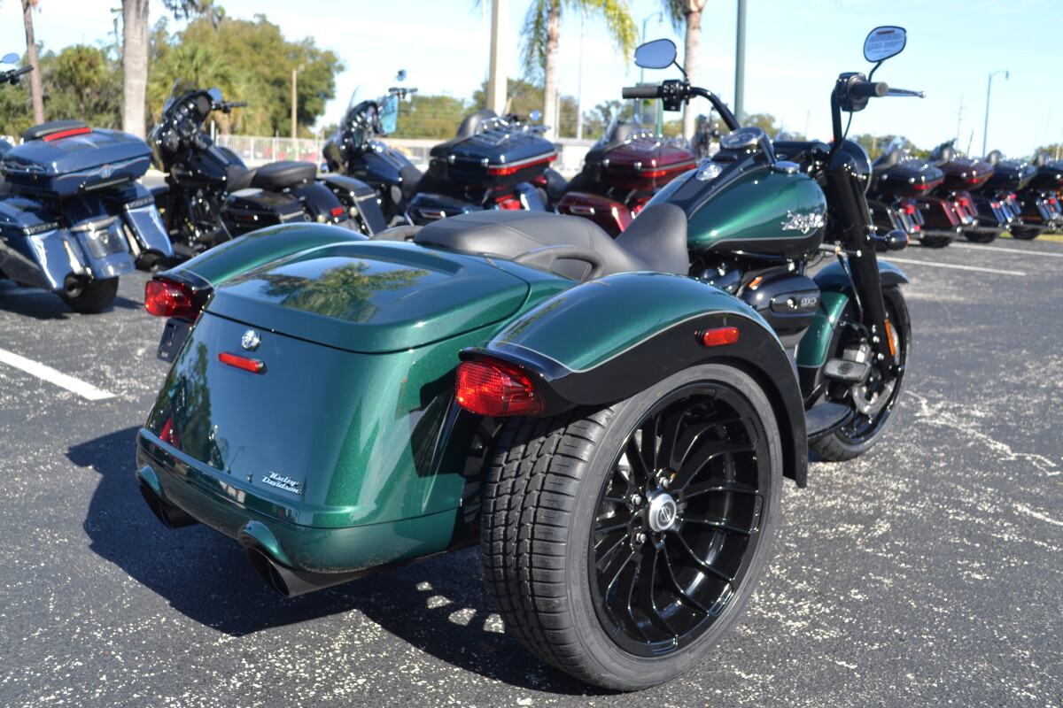 FLRT 2024 Freewheeler - Photo 4