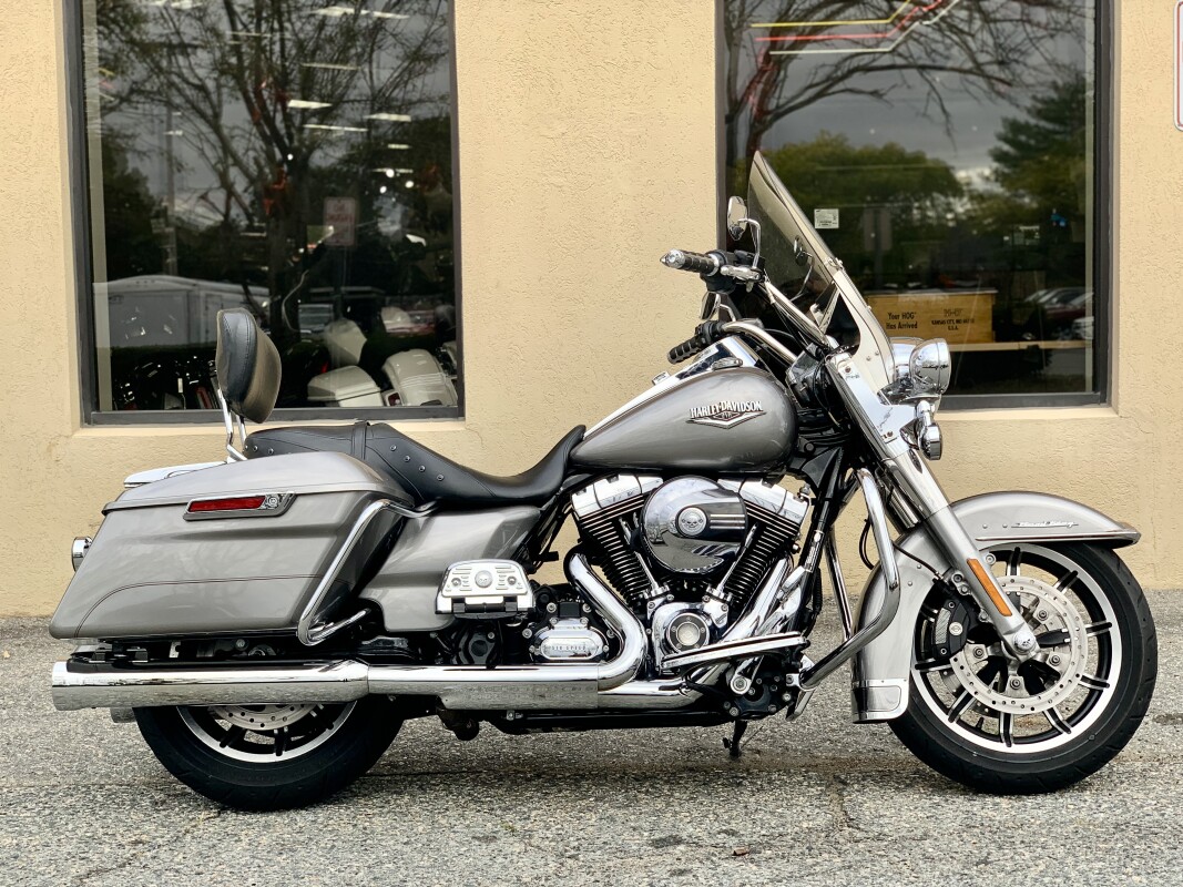 2016 Harley-Davidson Road King FLHR - Photo 2