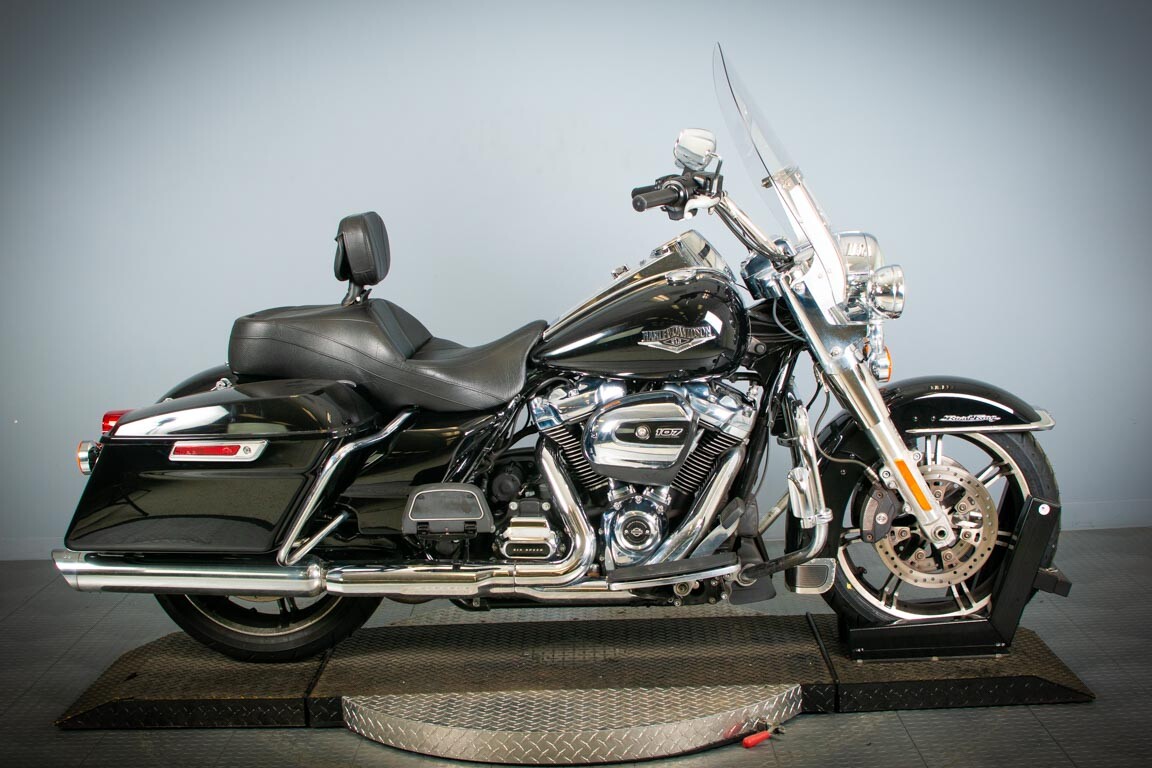 4 Slip-On Auspuffrohre Für Harley Touring Road King Street Electra