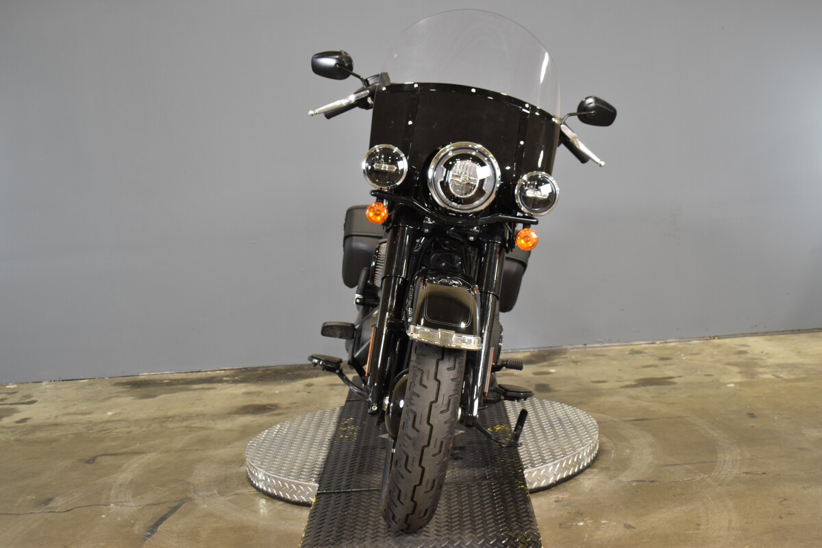 2024 Harley-Davidson Heritage Classic FLHCS - Photo 3