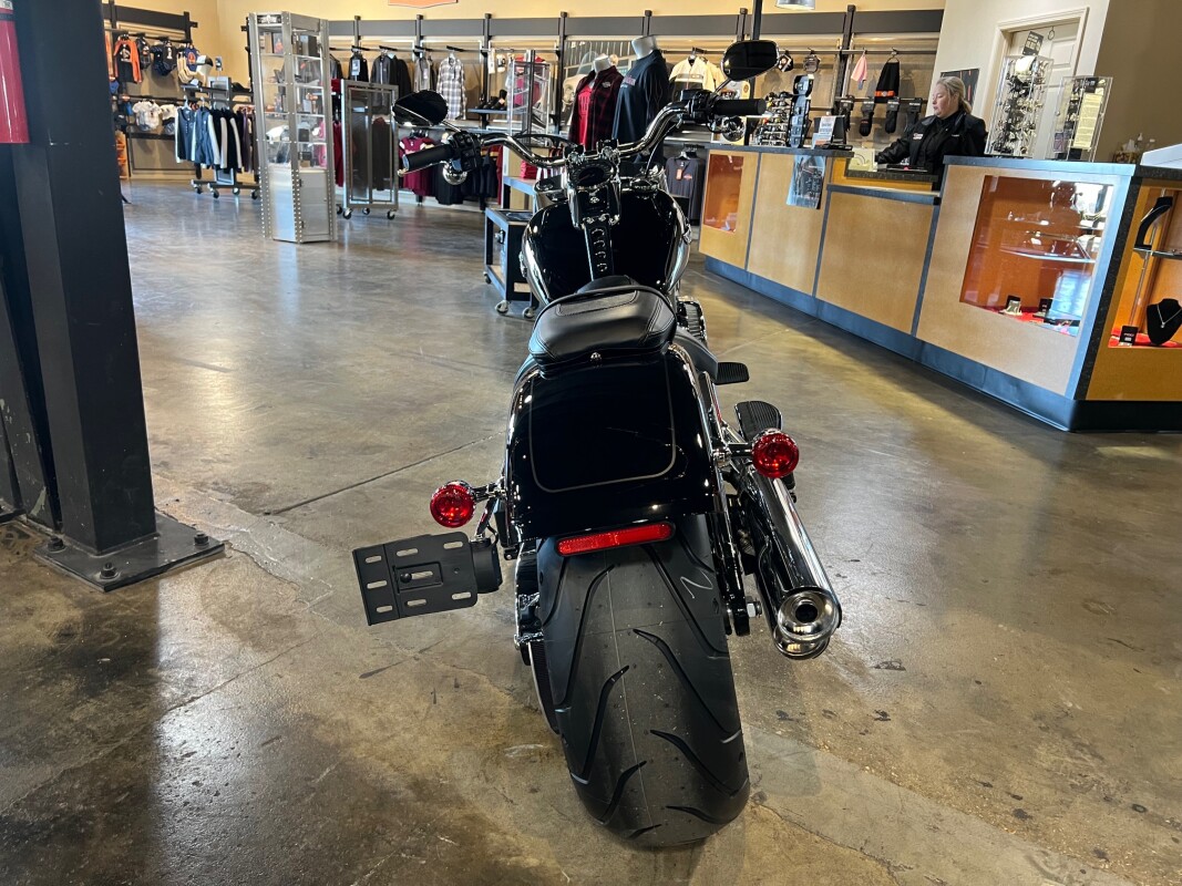 FLFBS 2024 Fat Boy 114 - Photo 5