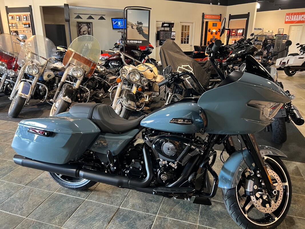 FLTRX 2024 Road Glide