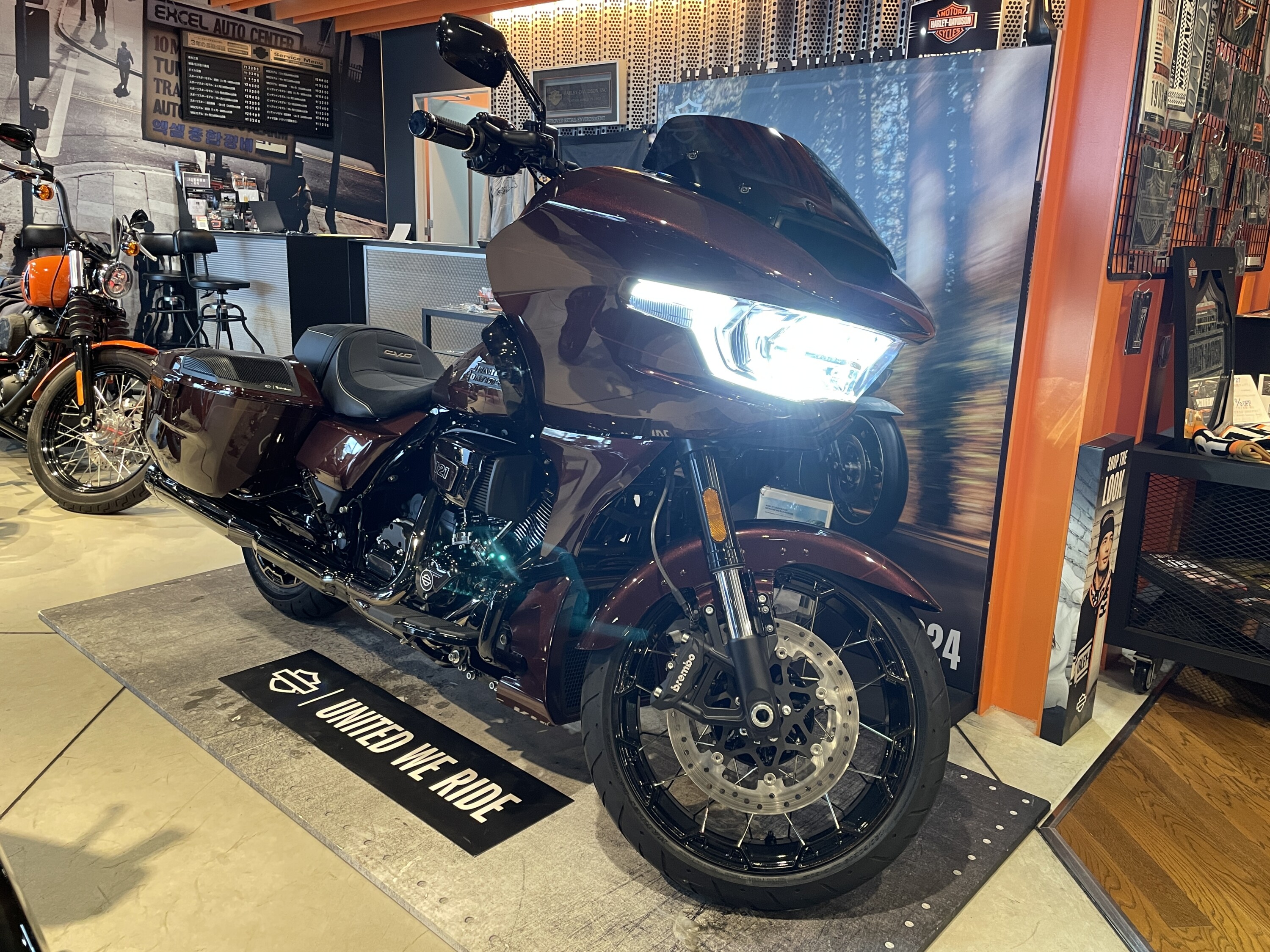 KCBHD（クン） 1:18オートバイ合金オートバイモデルおもちゃカー