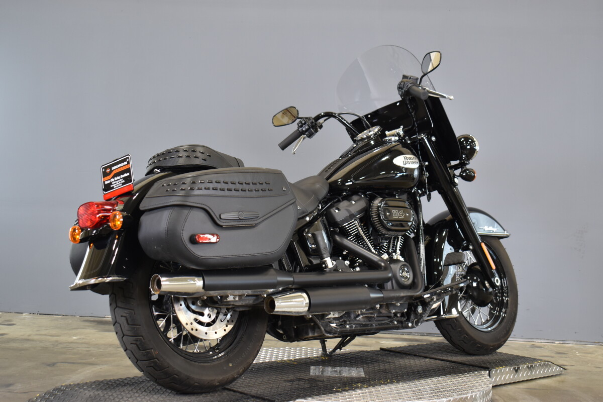 2024 Harley-Davidson Heritage Classic FLHCS - Photo 9