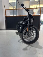 2023 Harley-Davidson<sup>®</sup> Nightster™ Vivid Black - Black Finish thumb 1