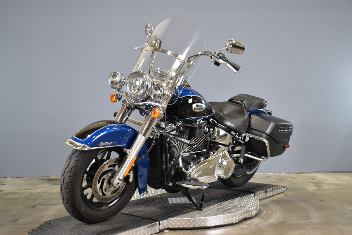 2022 Harley-Davidson Heritage Classic 114 FLHCS - Photo 4