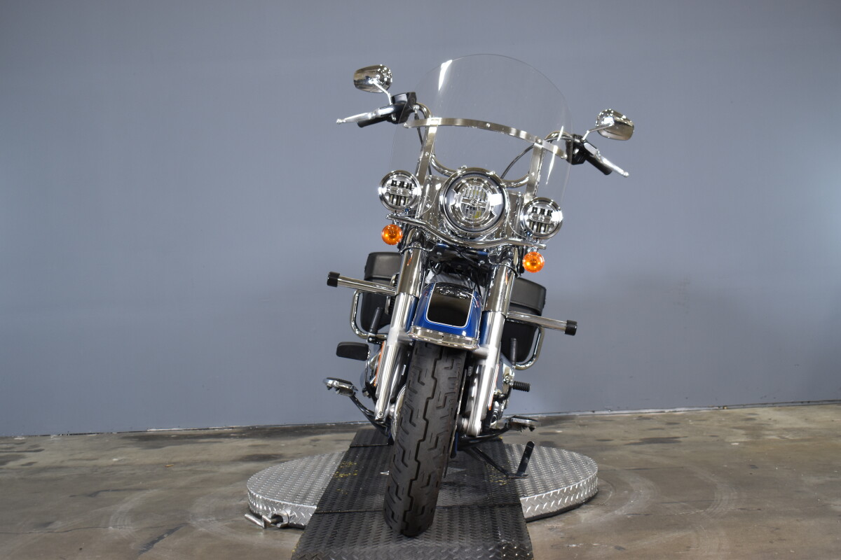 2022 Harley-Davidson Heritage Classic 114 FLHCS - Photo 3