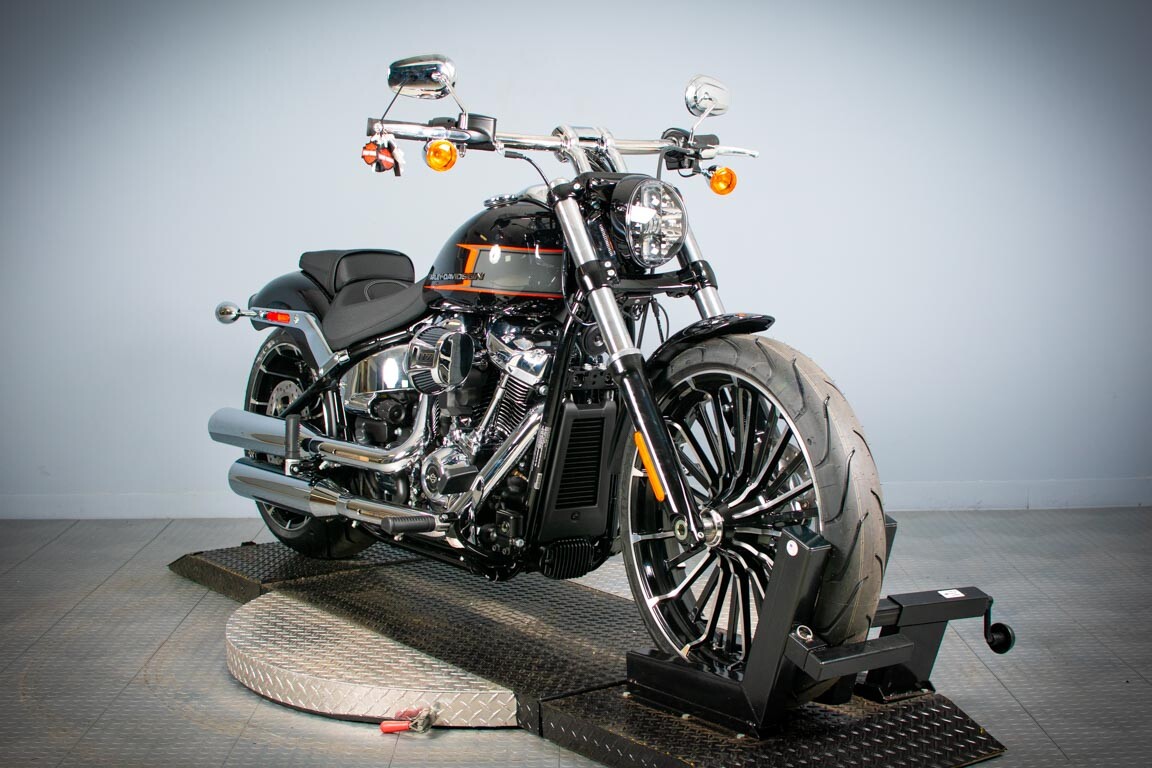 2024 Harley-Davidson Breakout 117 FXBR - Photo 2