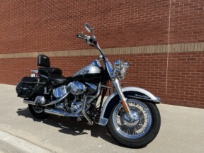 FLSTC 2003 Heritage Softail® Classic thumb 3