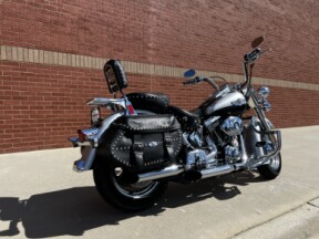 FLSTC 2003 Heritage Softail® Classic thumb 2