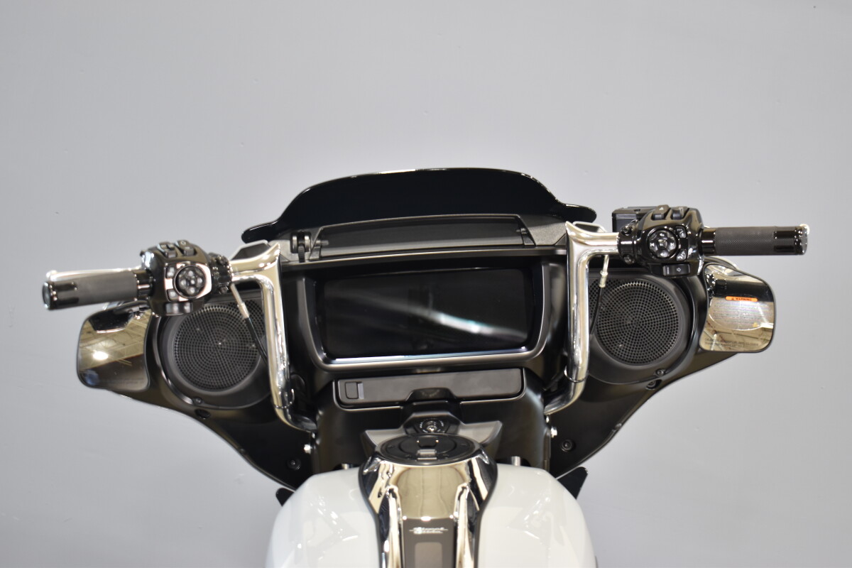 2024 Harley-Davidson Street Glide FLHX - Photo 8