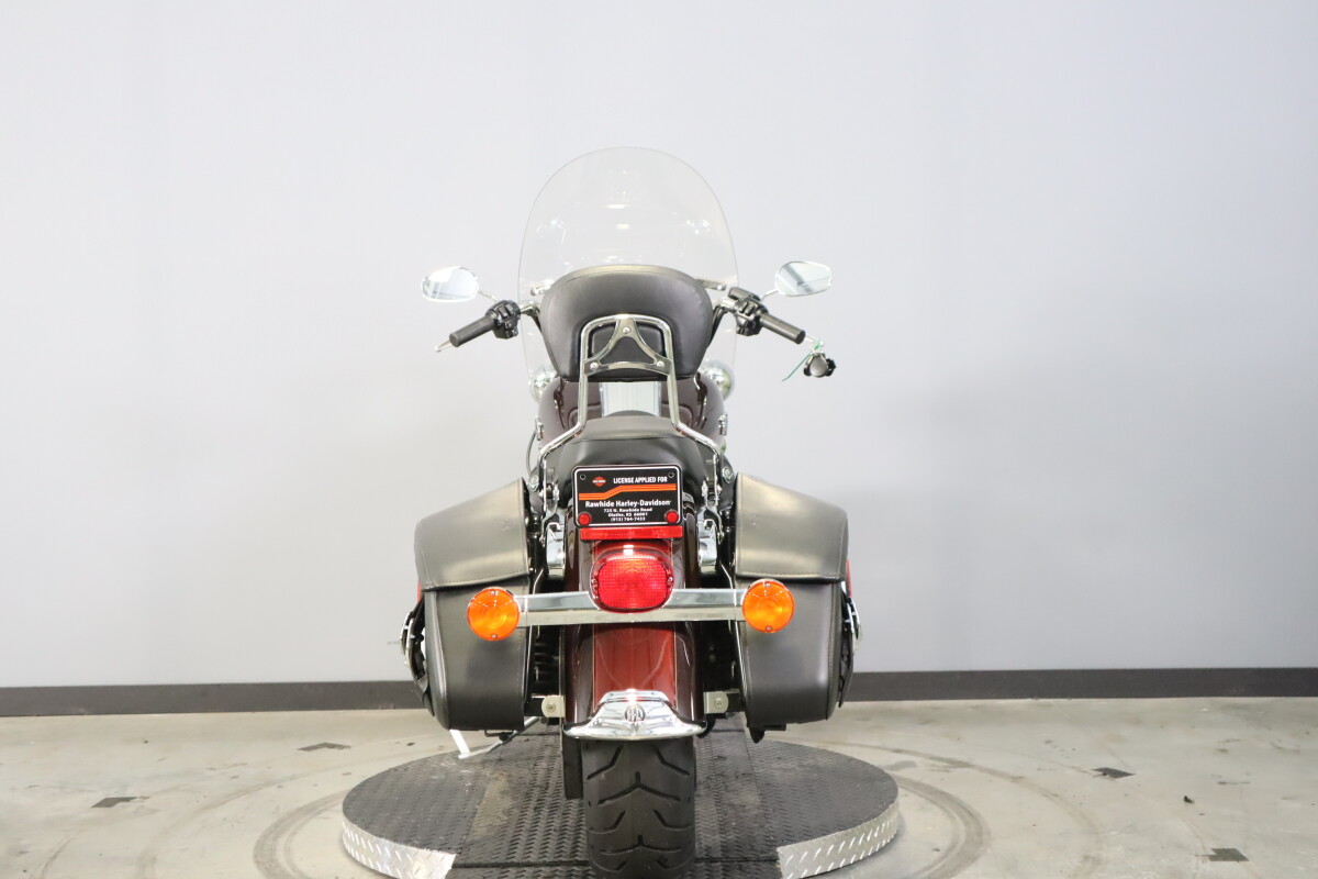 2011 Harley-Davidson Road King Classic FLHR - Photo 7