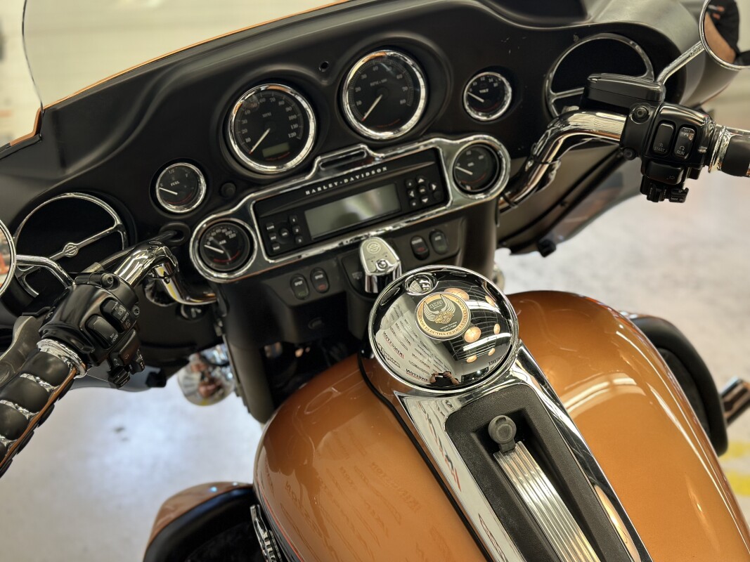 2008 Harley-Davidson Electra Glide Ultra Classic 105th Anniversary Copper Pearl & Vivi - Photo 8