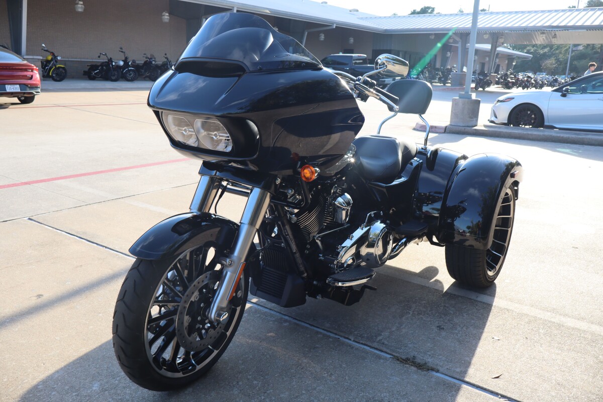 2024 Harley-Davidson Road Glide 3 FLTRT - Photo 4