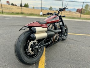 2024 Harley-Davidson<sup>®</sup> Sportster<sup>®</sup> S thumb 3