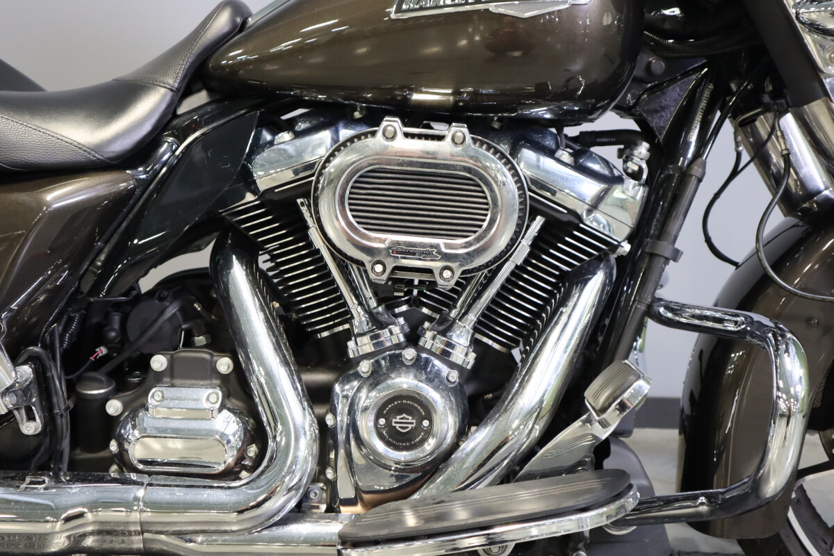 2021 Harley-Davidson Street Glide FLHX - Photo 3