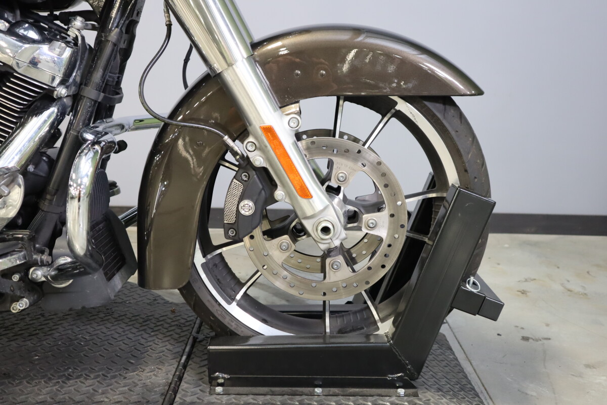 2021 Harley-Davidson Street Glide FLHX - Photo 4