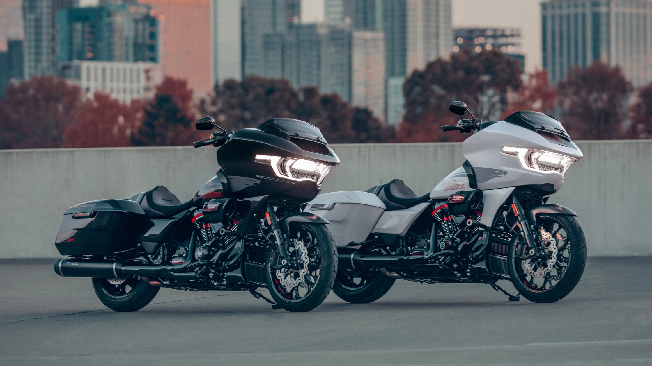 2024 Harley-Davidson® CVO™ Road Glide® ST Parked In A Rooftop