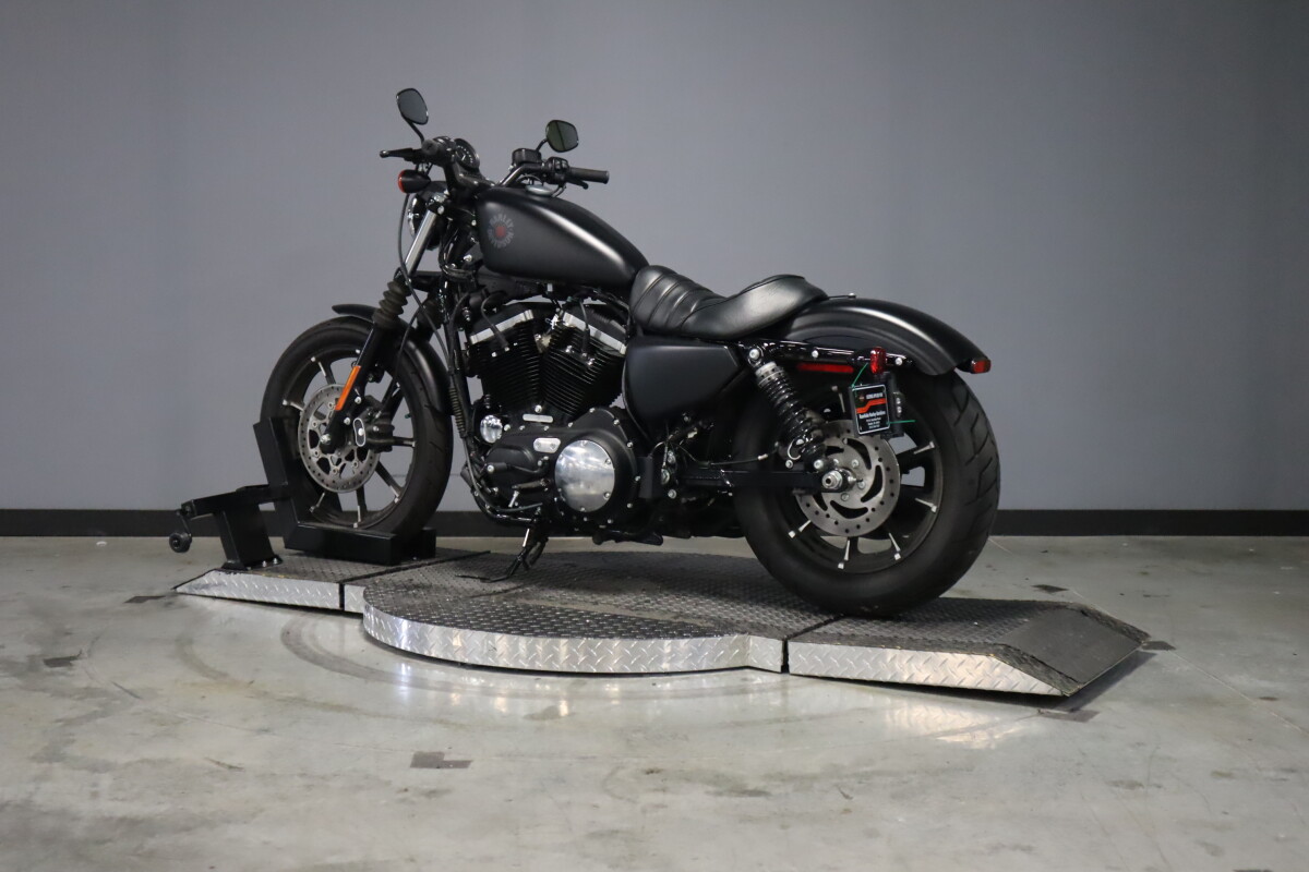 2022 Harley-Davidson Iron 883 XL 883N - Photo 6