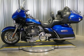 FLHTKSE 2014 CVO™ Electra Glide Ultra Limited® thumb 0