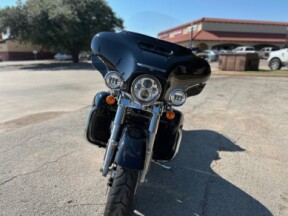 2021 Harley-Davidson® Ultra Limited thumb 1