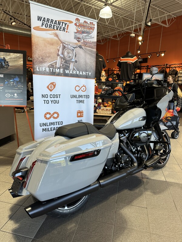 FLTRX 2025 Road Glide - Photo 4