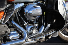 FLHTK 2014 Electra Glide<sup>®</sup> Ultra Limited thumb 0