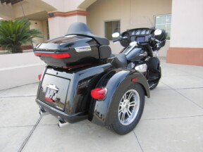 FLHTCUTG 2024 Tri Glide<sup>®</sup> Ultra thumb 0