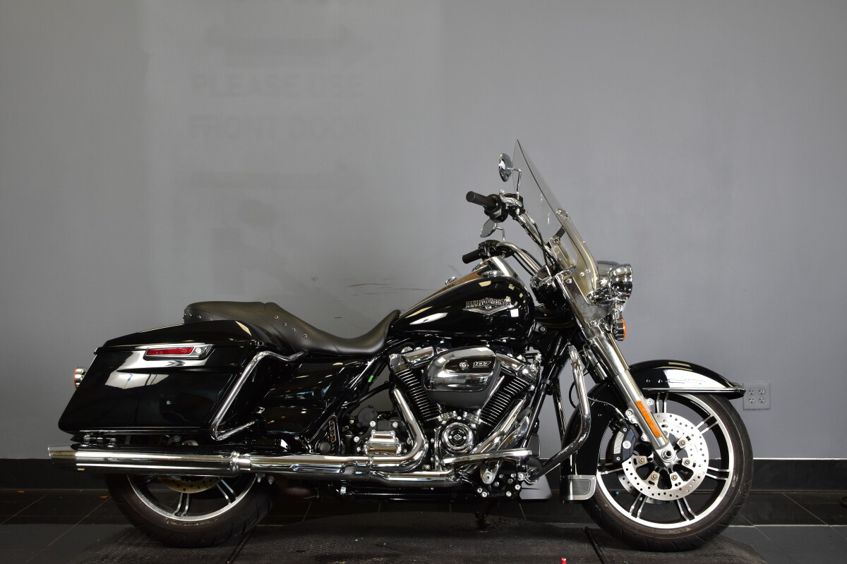 2021 HarleyDavidson® Road King® FLHR Alligator Alley HarleyDavidson®