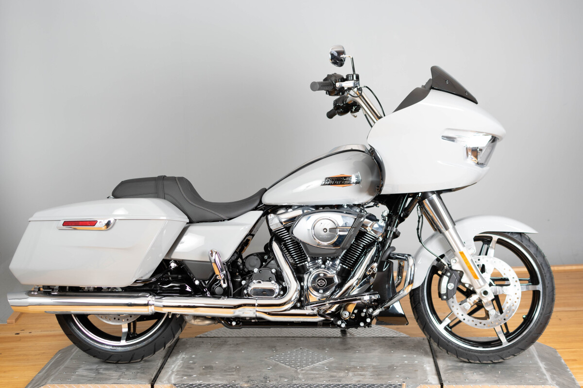 2024 HarleyDavidson® Road Glide™ FLTRX The Woodlands HarleyDavidson®