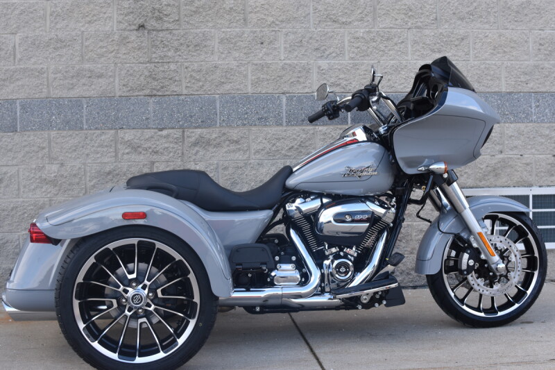 2024 Harley-Davidson® Road Glide® 3 FLTRT