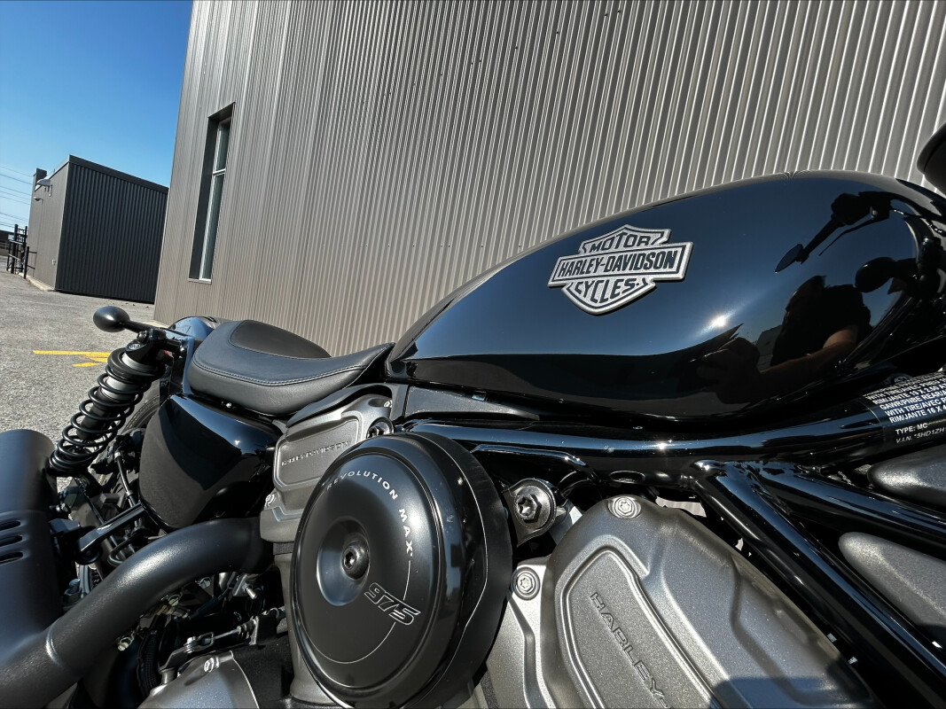 2023 Harley-Davidson Nightster Black - Photo 8